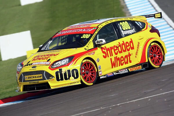 British Touring Car Championship, Donington Park, 15th-16 April 2017, Luke Davenport (GBR) Team Shredded Wheat Racing with Duo Ford Focus World Copyright. JEP / LAT Images