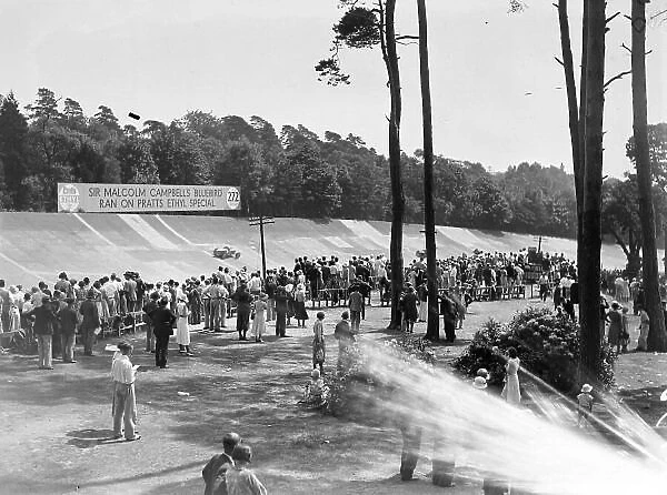 Brooklands Events 1933: BARC Whit Monday Meeting