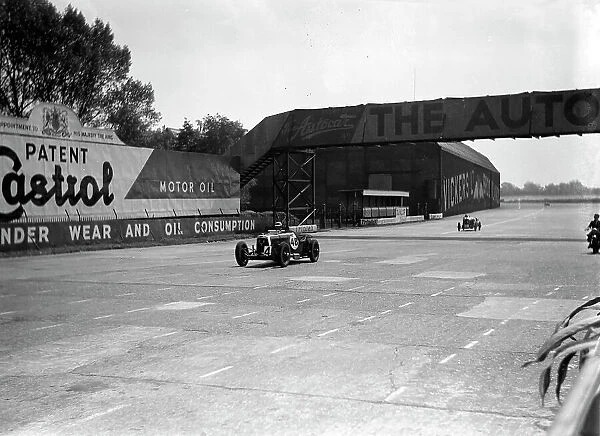 Brooklands Events 1936: LCC Relay Race