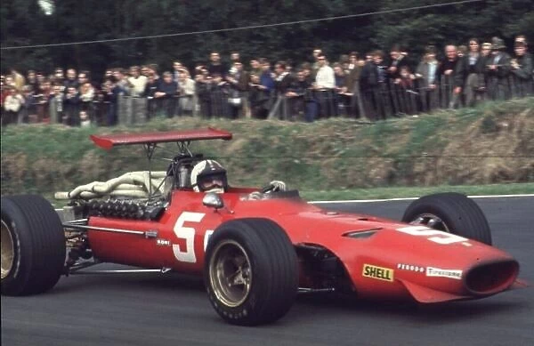 Chris Amon, Ferrari 312 (2nd place) British Grand Prix, Brands Hatch, 20th July 1968, Rd 7 World LAT Photographic Tel: +44 (0) 181 251 3000 Fax: +44 (0) 181 251 3001 Ref: 68 GB 28