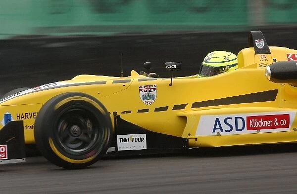 Danny Watts (GBR), Hitech Racing, Dallara F302  /  3 Renault-Sodemo. Marlboro Masters of Formula 3