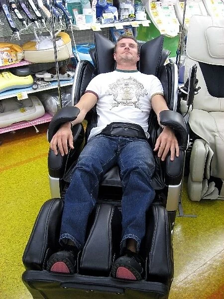David Coulthard in Japan: David Coulthard, Red Bull, relaxes in Tokyo
