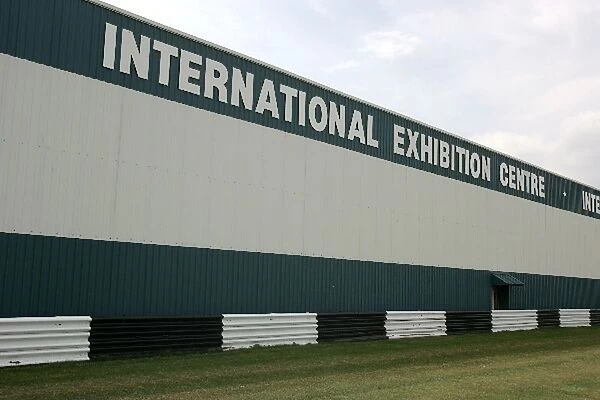 Donington Park Track Feature: The International Exhibition Centre on Starkeys Straight