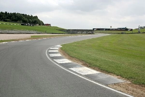Donington Park Track Feature: The Old Hairpin