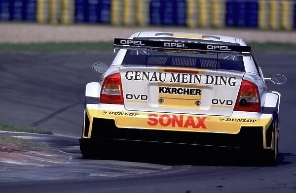DTM Testing - Oschersleben, 16th April 2000. Five weeks before the start of the season, Four Mercedes-Benz CLK DTM and four Opel Astra VS Coupe, took part in the first major test at Oschersleben. World Griffiths / LAT
