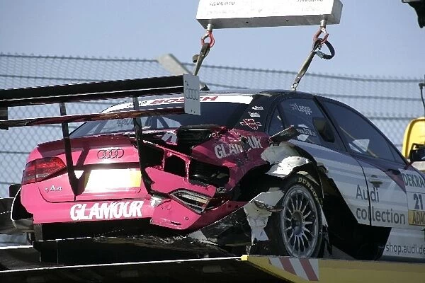 DTM: The wrecked Audi of Katherine Legge Audi Sport Team Abt Lady Power A4 DTM
