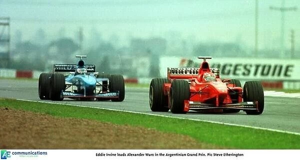 SE 7. Eddie Irvine leads Alexander Wurz in the Argentinian Grand Prix