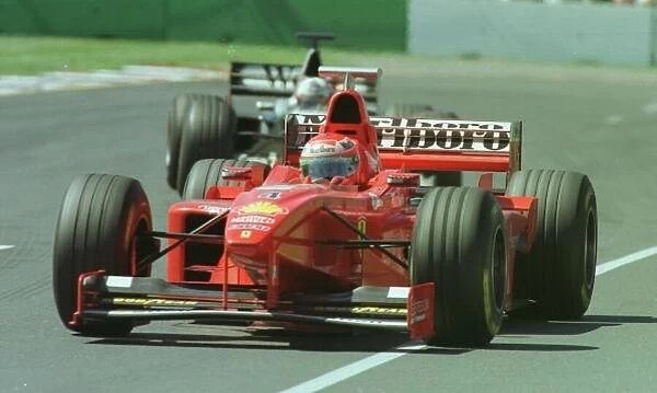SE 10. Eddie Irvine on his way to 4th place in the Australian GP. Pic Steve Etherington
