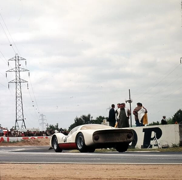 Elford  /  Pon - Porsche 906: 1967 LE MANS 24 HOURS