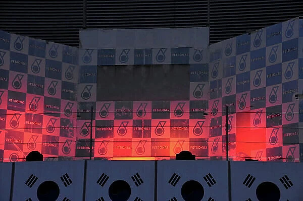 F1 2011. Podio, cuyas luces cambian de colores en el GP de Corea