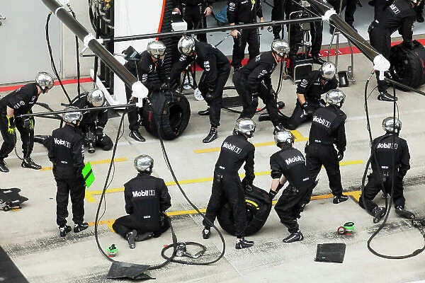 F1 Formula 1 Formula One Gp Aut Action Pit Stops