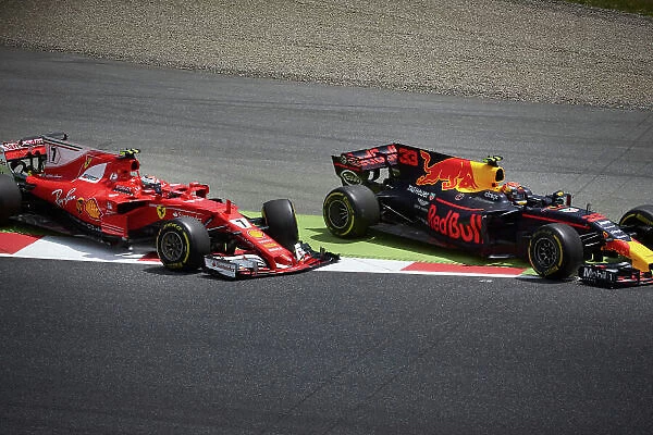 F1 Formula 1 Formula One Gp Priority Action Crashes
