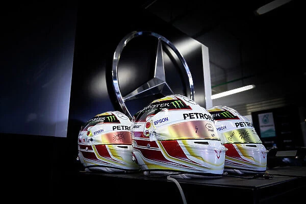 F1 Formula 1 Formula One Gp Priority Helmets