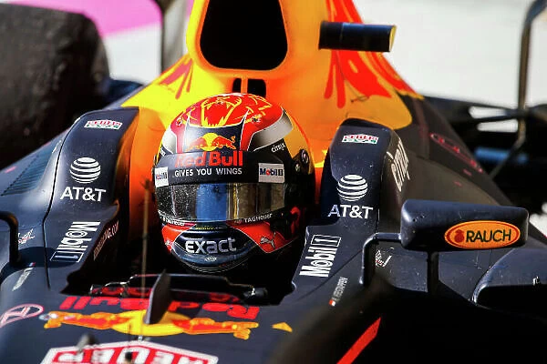F1 Formula 1 Formula One Gp Usa Portrait Helmets