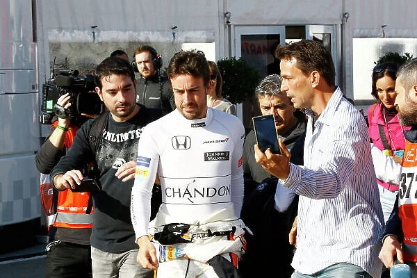 F1 Formula 1 Formula One Test Testing Media Reporters