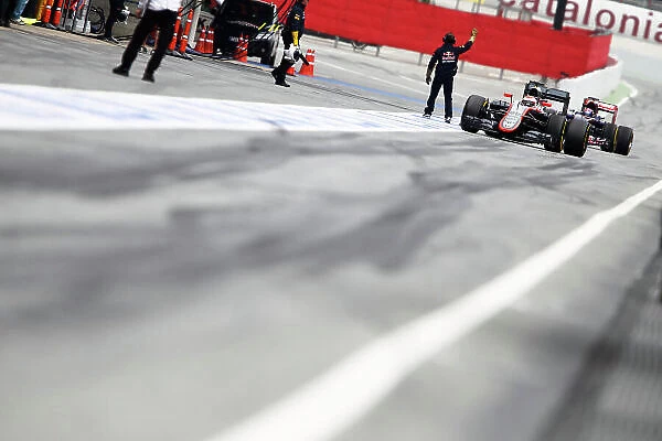 F1 Formula 1 Formula One Testing Pit Lane