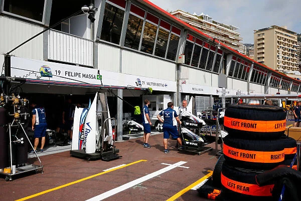 f1 formula 1 formula one tyres pit lane atmosphere