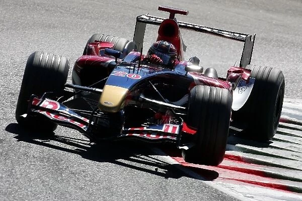 F1 Testing: Vitantonio Liuzzi Scuderia Torro Rosso