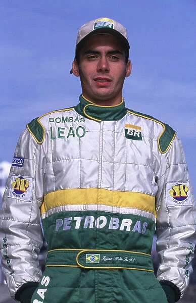F3000 Testing Jerez, Spain. 28-29 / 1 / 2000. Jaime Melo, Petrobras Junior Team. Portrait. photo: World LAT Photographic tel: (+44) 0208 251 3000 e-mail: digital@latphoto.co.uk