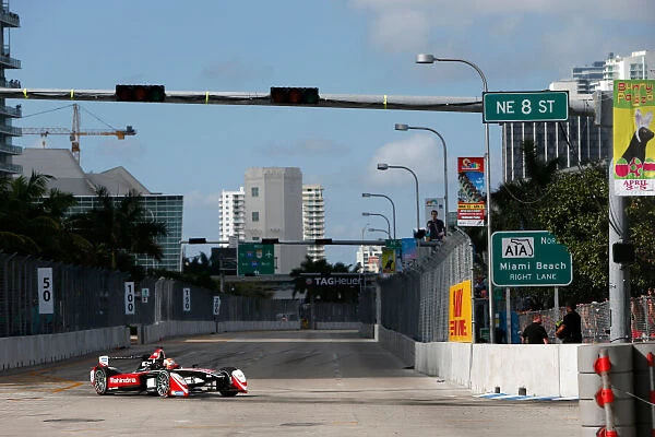 FER3670. Miami e-Prix Race 2015.. Karun Chandhok 