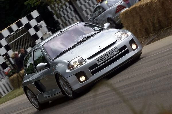 Festival Of Speed. A Renault Clio V6. Goodwood House, England. 6-8 July 2001