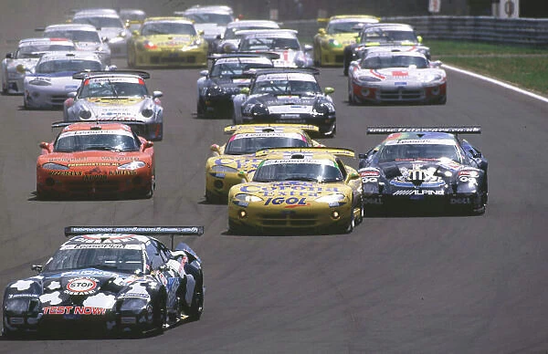FIA GT Championship 2000 Hungaroring, Hungary. 2nd July 2000. Philippe Favre Lister leads from Borris derichebourg and Julian Bailey at the start of the race. World Fox /  LAT Photographic