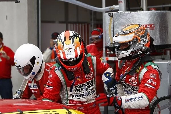 FIA GT Championship: Gianmaria Bruni and Toni Vilander swap places in the AF Corse Ferrari F430 GT