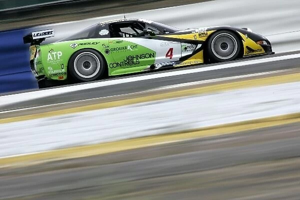 FIA GT3 Championship: Karl Wendlinger  /  Ryan Sharp Jet Alliance Racing Aston Martin DBR9
