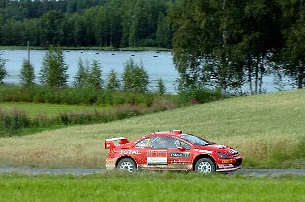 FIA World Rally Championship: Rally leader Marcus Gronholm, Peugeot 307 WRC, on stage 16