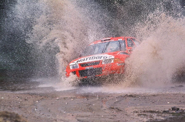 FIA World Rally-Tommi Makinen and Risto Mannisenmaki-Action