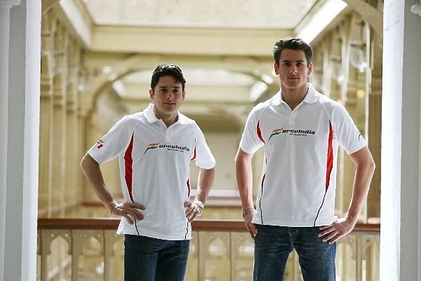 Force India F1 Drivers in Mumbai: L-R: Force India F1 Team mates Giancarlo Fisichella and Adrian Sutil