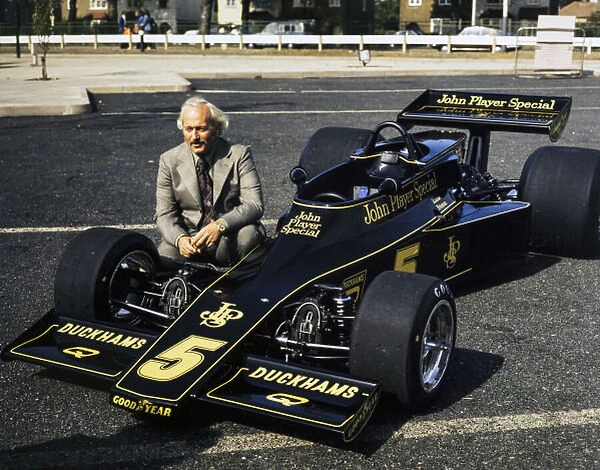 Formula 1 1975: Lotus 77 Launch