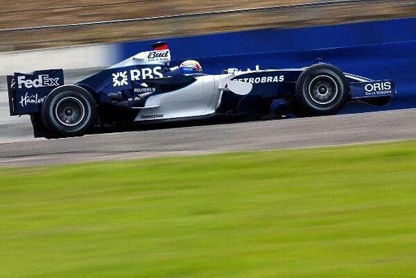 Formula 1 Testing: Mark Webber Williams FW28
