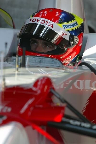Formula 1 Testing: Ricardo Zonta Toyota TF106