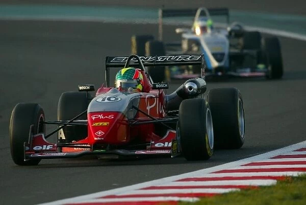 Formula 3 Euro Series: Fabio Carbone Signature Plus