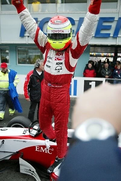 Formula 3 EuroSeries: 2003 champion and race winner Ryan Briscoe, Prema Powerteam, celebrates in parc ferme