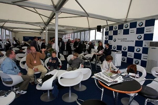 Formula BMW UK Championship: Guests in the BMW Hospitality