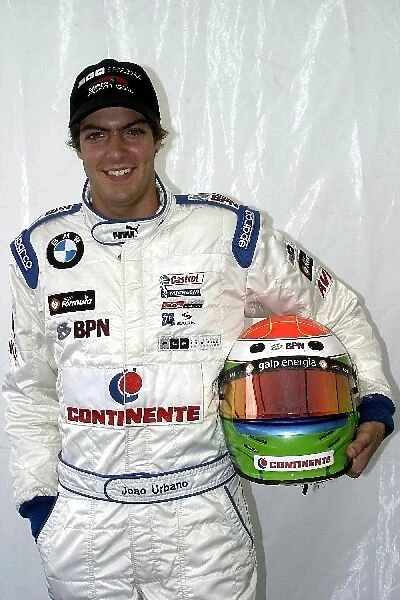 Formula BMW UK Championship: Joao Urbano Carlin Motorsport