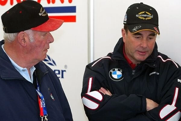 Formula BMW UK Championship: John Thornburn talks with Nigel Mansell Formula BMW UK ambassador