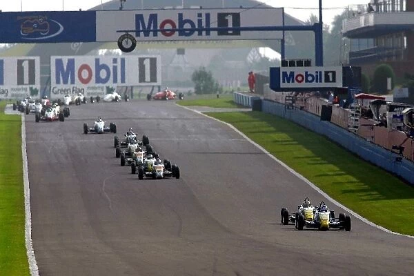 Formula Ford Zetec Championship: Westley Barber Duckhams Racing leads the field into Turn 1