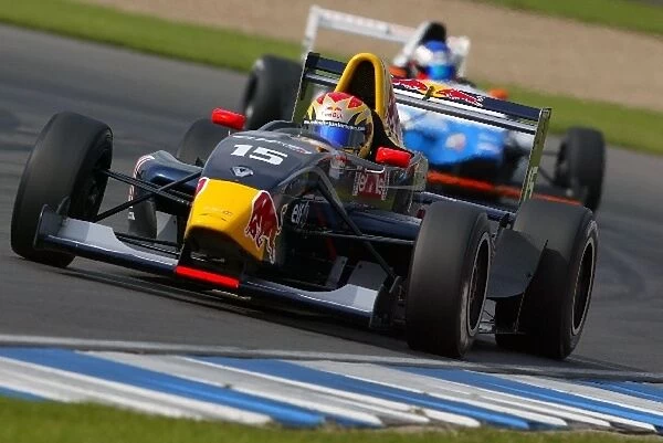 Formula Renault Eurocup: Jaime Alguersuari Cram Competition