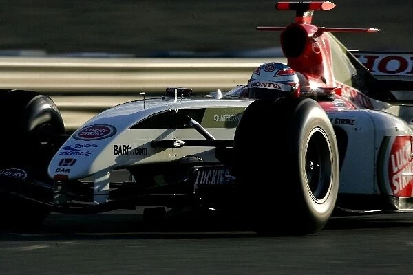 Formula One Testing: Adam Carroll BAR Honda 006
