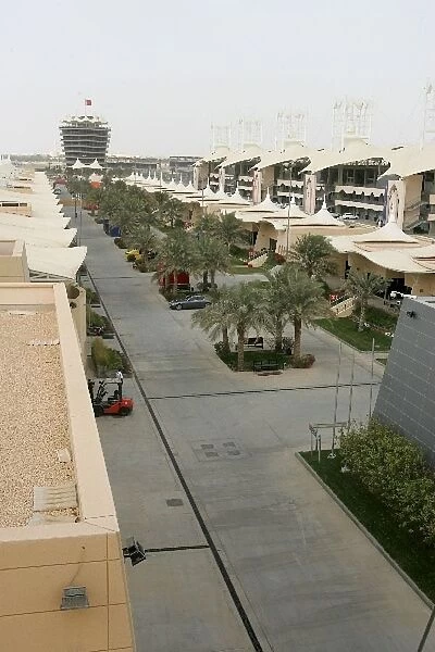 Formula One Testing: Bahrain Paddock: Formula One Testing, Day Three, Bahrain International Circuit, Sakhir, Bahrain, Wednesday 18 February 2009