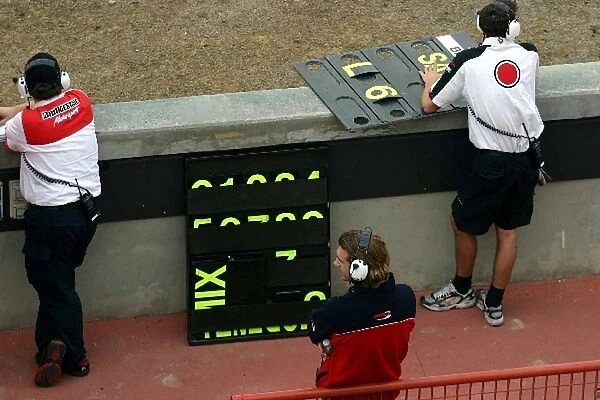 Formula One Testing: Bjorn Wirdheim looks on at the BAR team at work