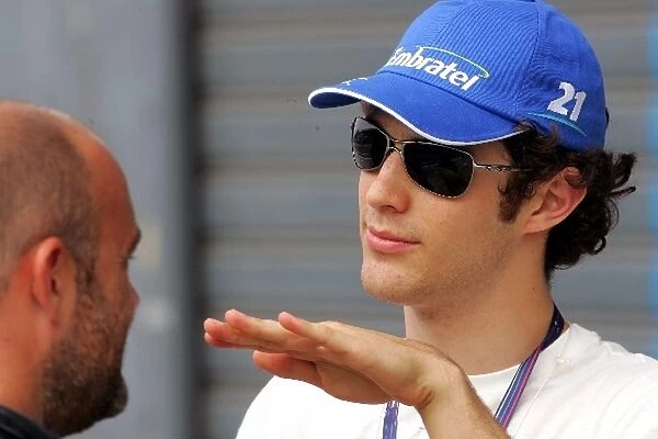 Formula One Testing: Bruno Senna visits Red Bull Racing