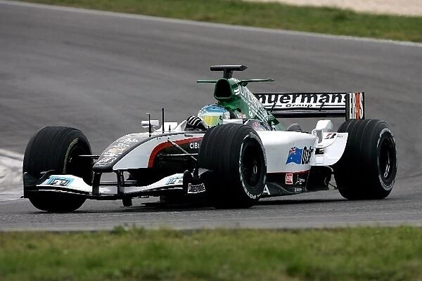 Formula One Testing: Chanoch Nissany makes his debut in the Minardi