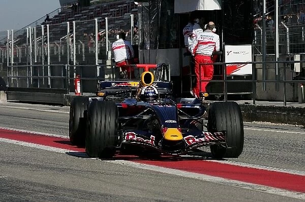 Formula One Testing: David Coulthard, Red Bull RB3