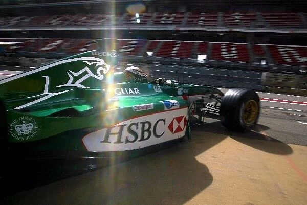 Formula One Testing: Eddie Irvine Jaguar R3
