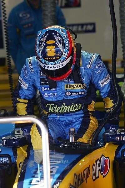 Formula One Testing: Fernando Alonso Renault R25