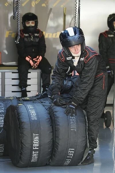 Formula One Testing: Force India F1 Team pit crew